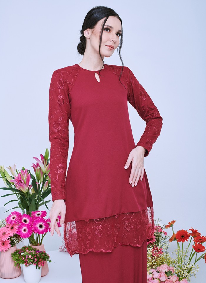 Dazzle Briena (Maroon)