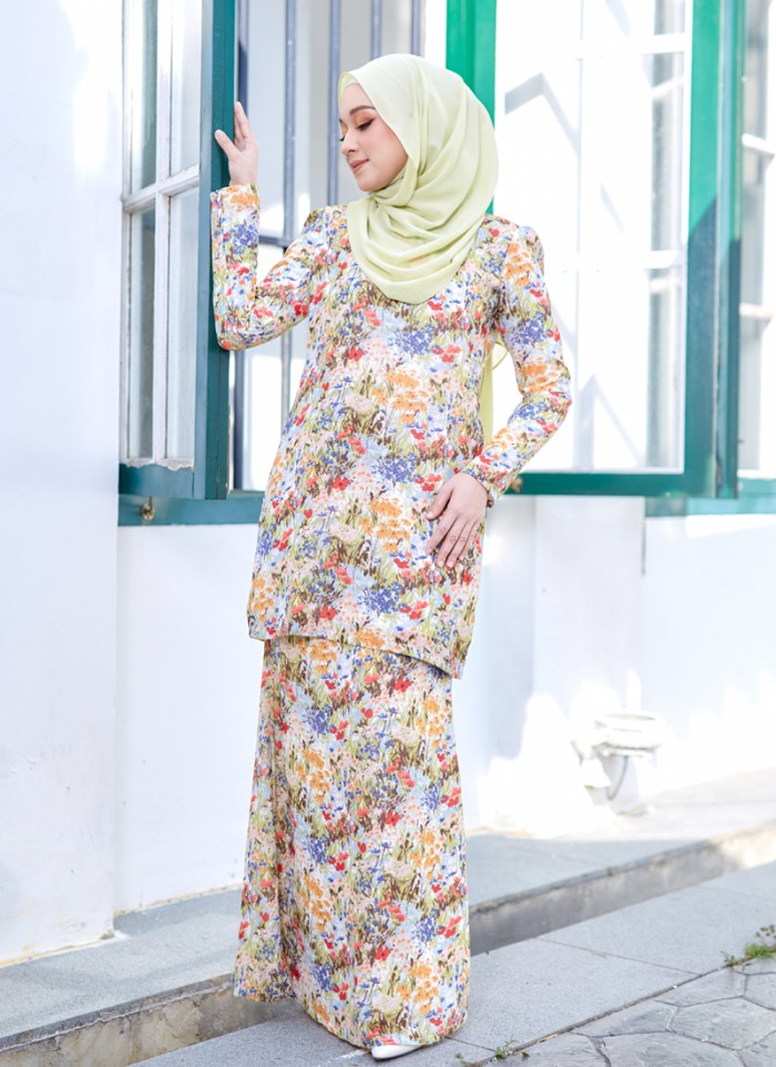 Kurung Duchess in Delaila