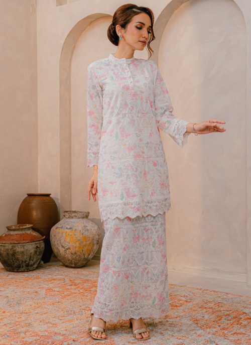 Kurung Gardene in Clianthus