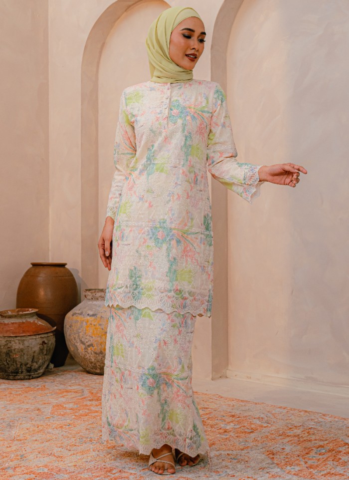 Kurung Gardene in Barberry