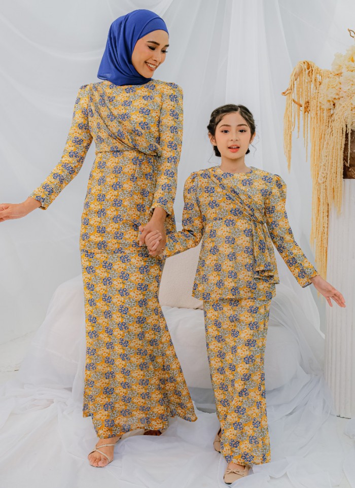 Kurung Phoenix in Dongmei