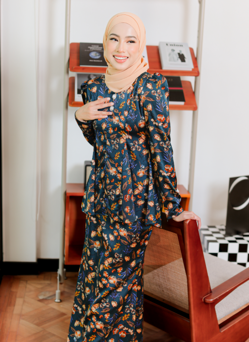 Kurung Retro in Hamidah