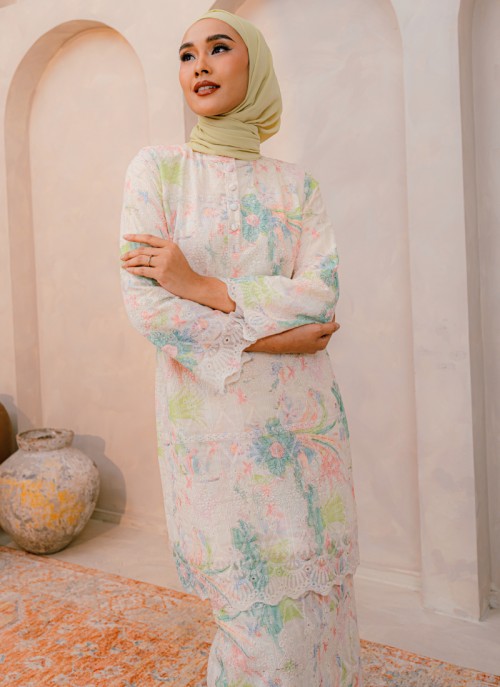 Kurung Gardene in Barberry