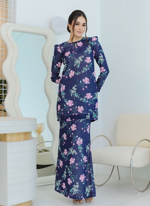 Kurung Duchess in Tiana