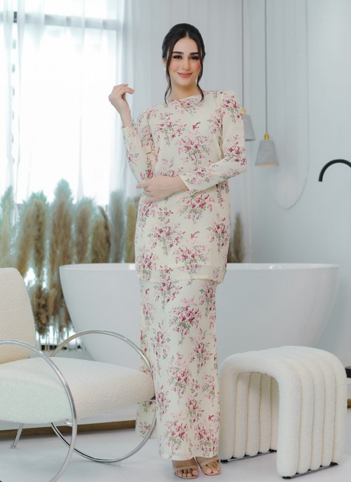 Kurung Duchess in Meghan