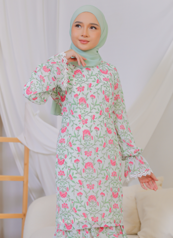 Kurung Sultane in Kalfa