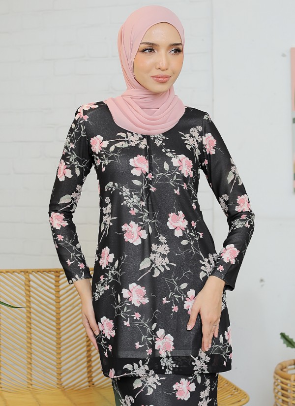 Kurung Empress in Eudocia Kurung Empress in Eudocia